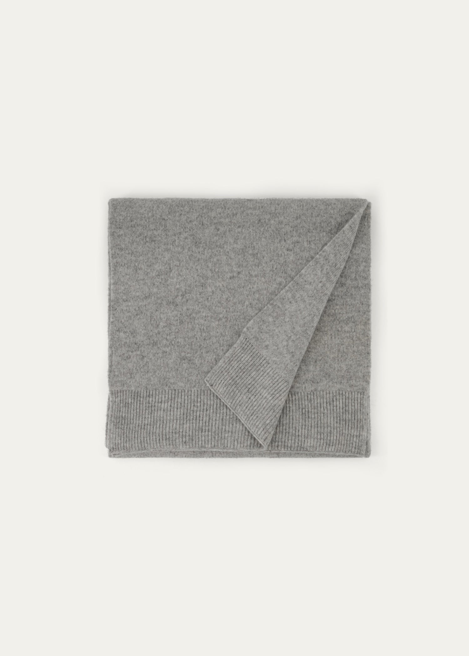 Grey Scarve